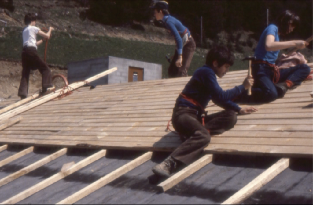 Chalet du Gran Maci Manigod : ossature bois 100% epicea/sapin local - Toiture